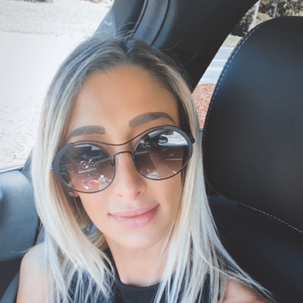 Meet your Posher, Christa